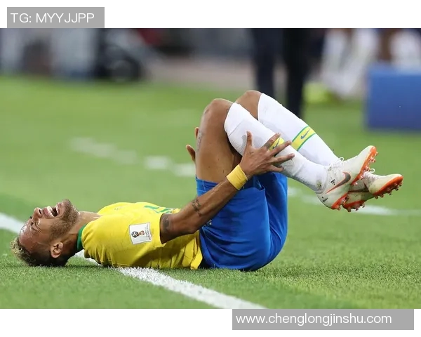 足球明星的疑惑与期待:他们在赛场上的表情背后隐藏了什么故事 足球明星的疑惑与期待:他们在赛场上的表情背后隐藏了什么故事